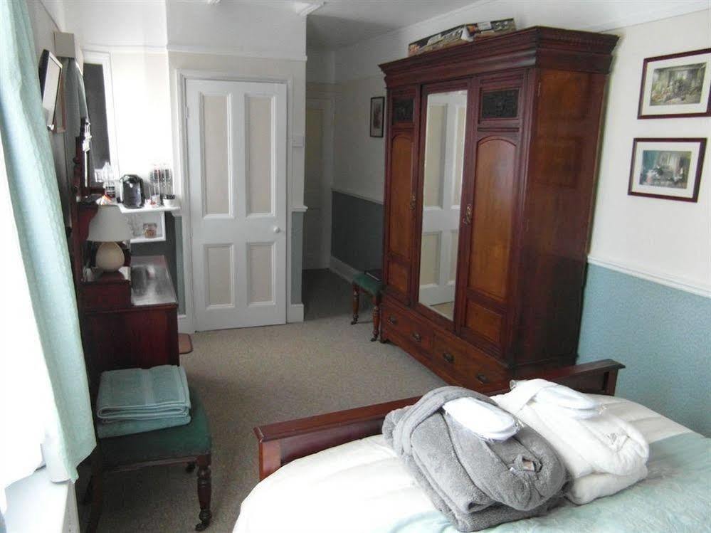 Saint Hilda'S House Bed & Breakfast Whitby Exterior photo