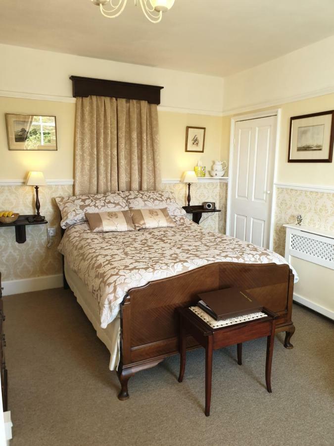 Saint Hilda'S House Bed & Breakfast Whitby Exterior photo