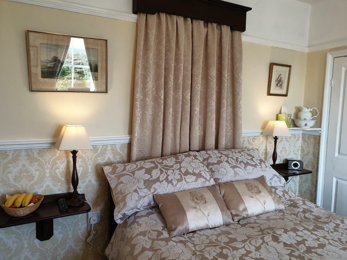 Saint Hilda'S House Bed & Breakfast Whitby Exterior photo